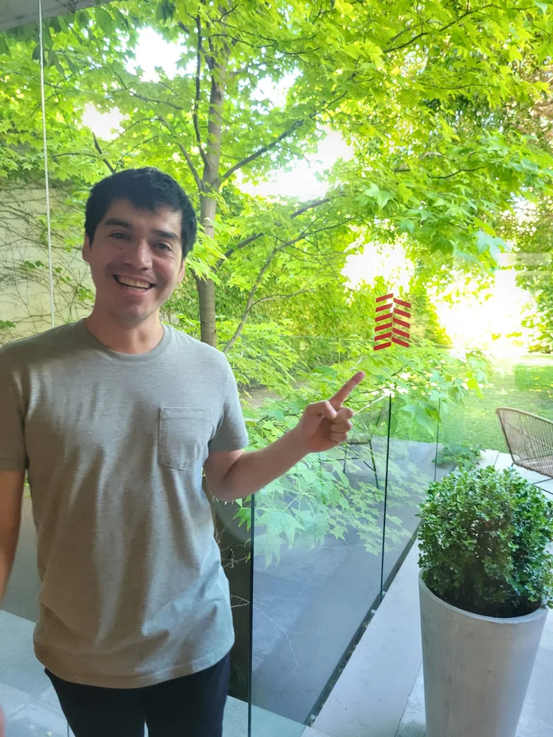 Leonardo - Recepcionista